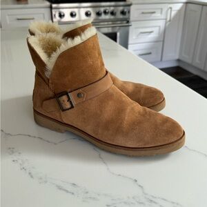 UGG ROMELY BUCKLE SHORT BOOTS